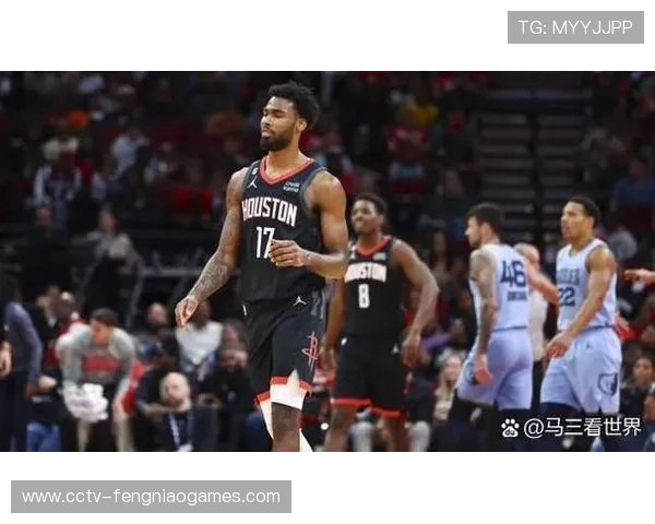 火箭调整阵容效果显著，伊森首发连拿7分确立优势